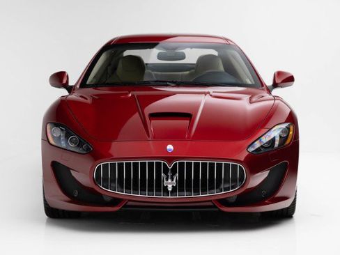 Used 2015 Maserati GranTurismo Sport image 5