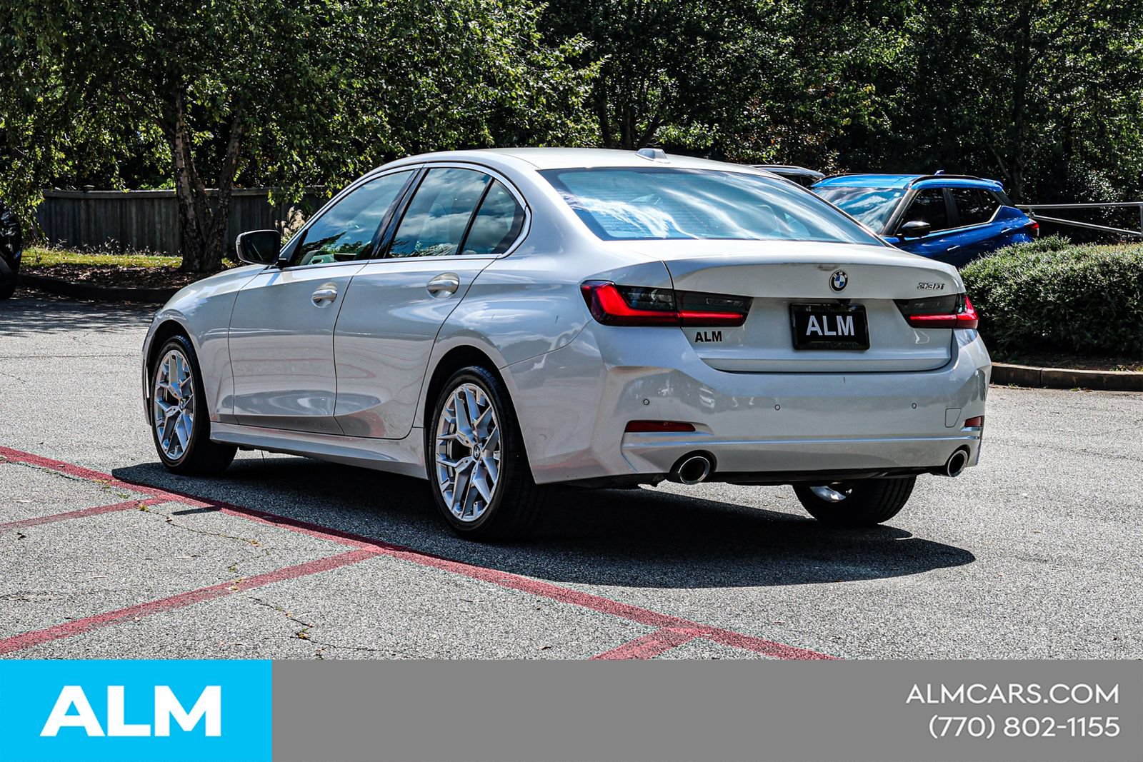 Used 2025 BMW 330i Sedan w/ Convenience Package RWD image 8