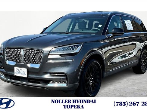 Used 2020 Lincoln Aviator Reserve image 1