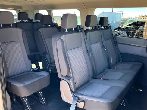 Used 2023 Ford Transit 350 XLT image 19