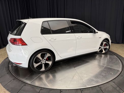 Used 2015 Volkswagen GTI S FWD image 10