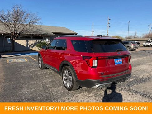 Used 2025 Ford Explorer Platinum w/ Ultimate Package image 4