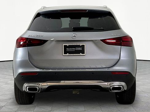 Certified 2026 Mercedes-Benz GLA 250 4MATIC image 5