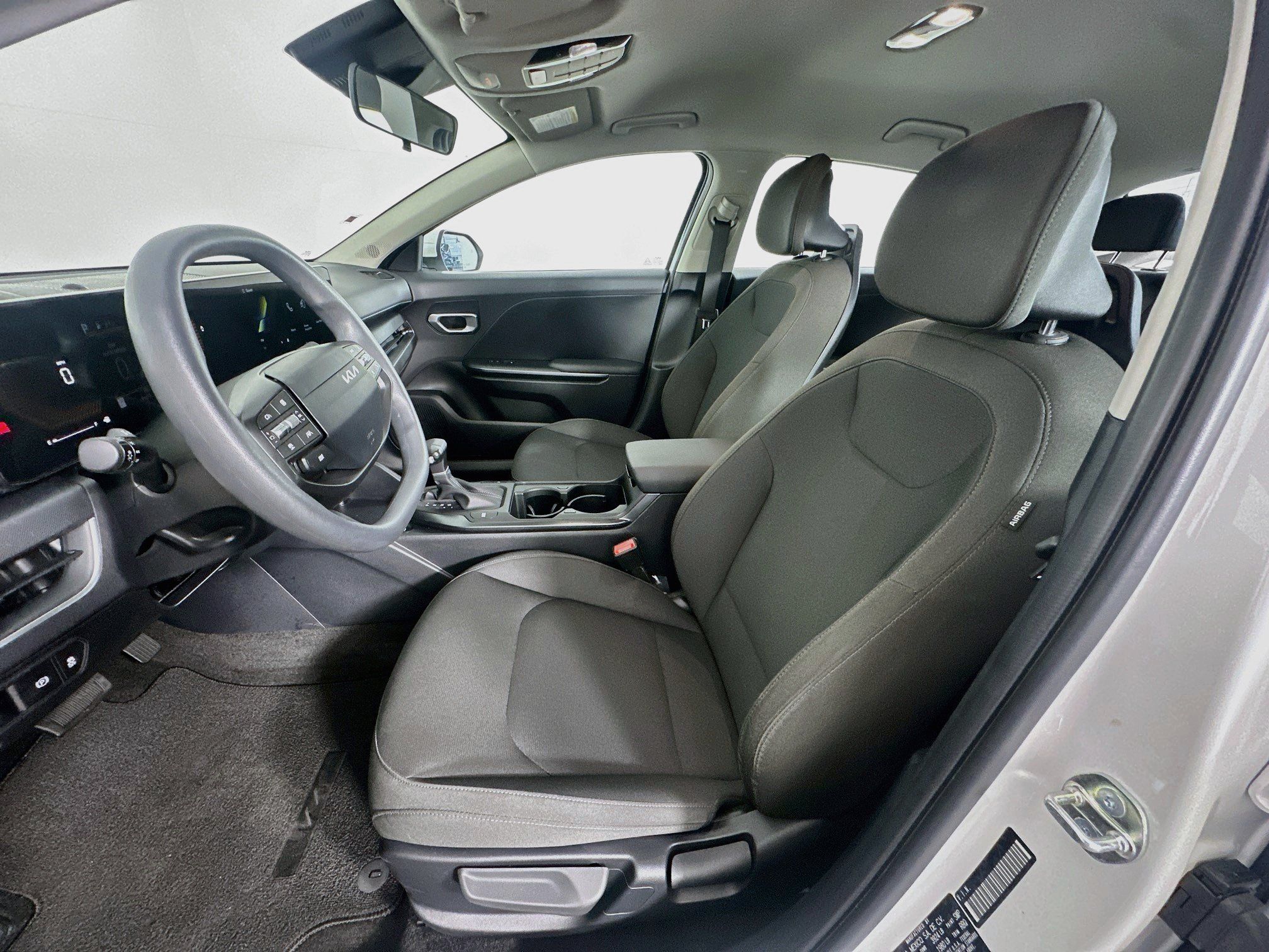 Used 2026 Kia K4 FWD image 13