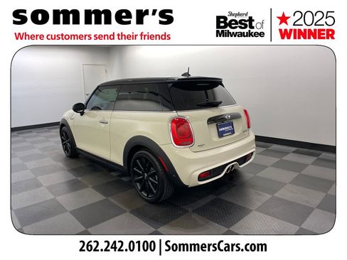 Used 2018 MINI Cooper S image 3