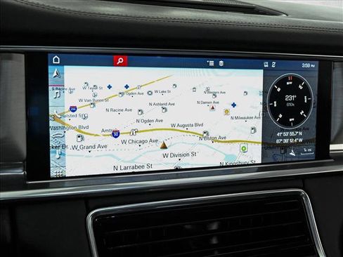 Used 2017 Porsche Panamera 4S image 13