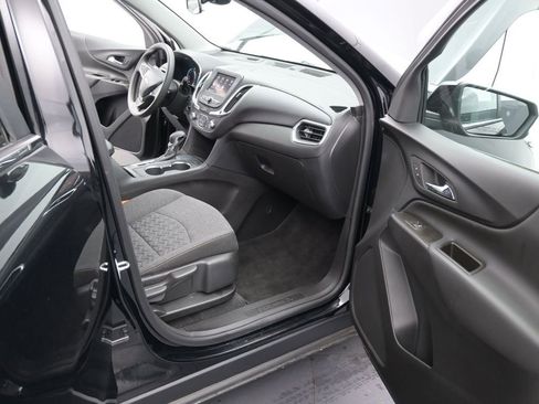 Used 2023 Chevrolet Equinox LT image 17