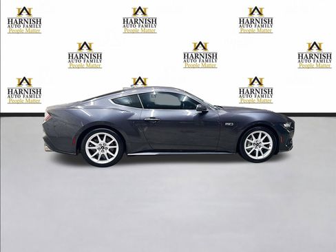 Used 2024 Ford Mustang GT Premium image 5