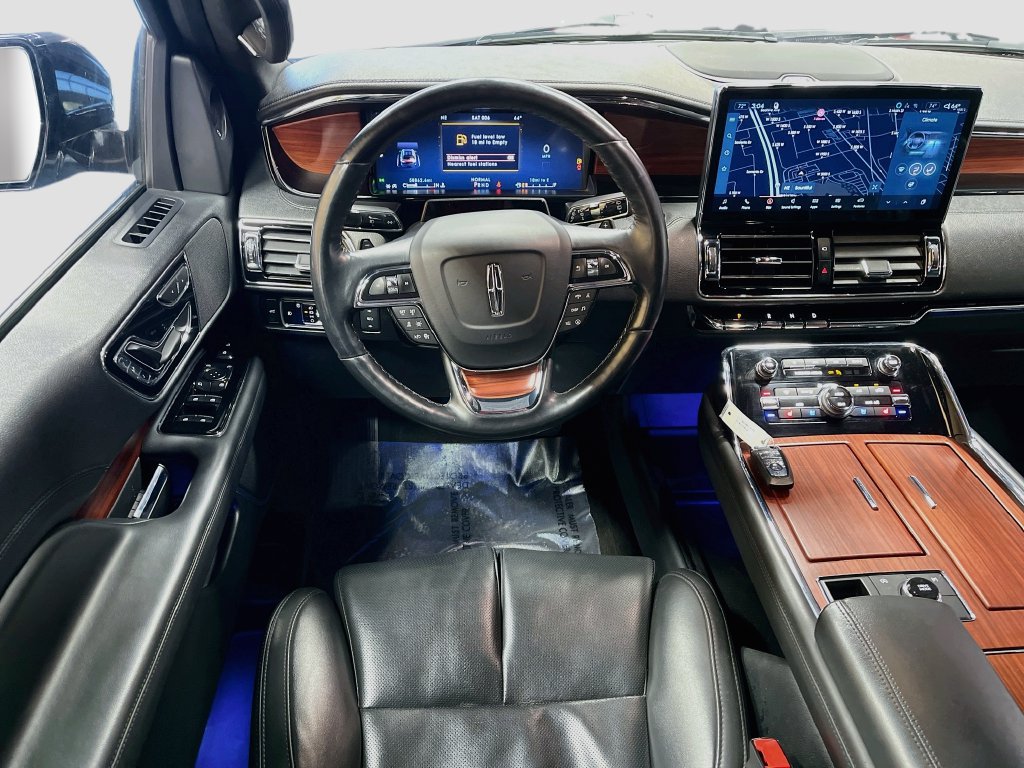 Used 2024 Lincoln Navigator L 4WD image 23
