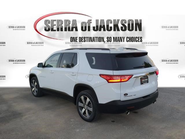 Used 2020 Chevrolet Traverse LT w/ LT Premium Package AWD/4WD image 6