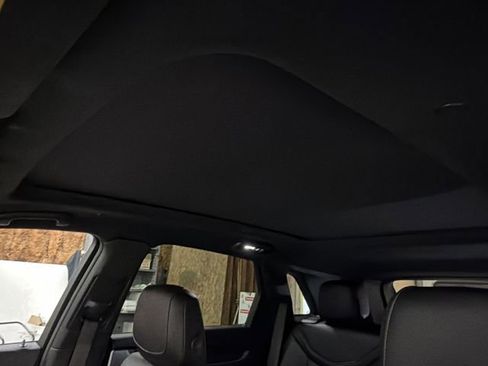 Used 2025 Cadillac XT5 Premium Luxury image 20