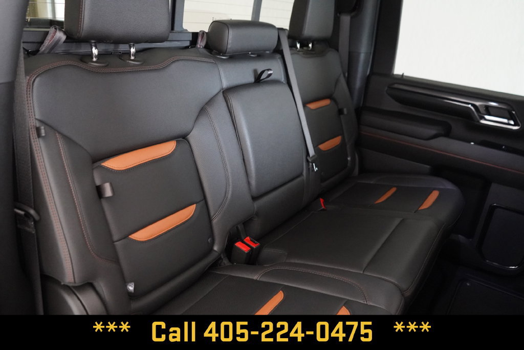 Used 2024 GMC Sierra 2500 AT4 w/ AT4 Preferred Package AWD/4WD image 31