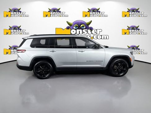 Used 2021 Jeep Grand Cherokee L Laredo AWD/4WD image 4