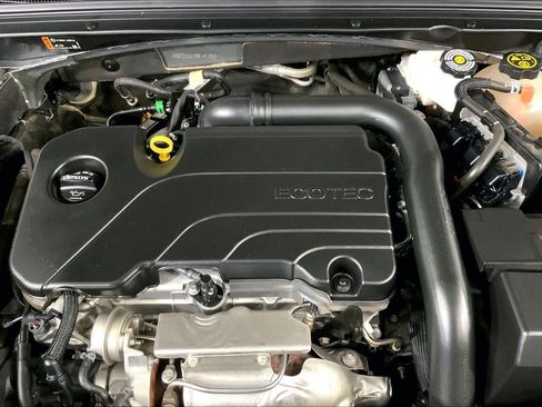 Used 2024 Chevrolet Malibu LT FWD image 10