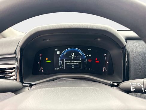 Used 2025 Toyota Camry LE image 23