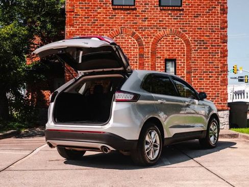 Used 2016 Ford Edge SEL w/ Equipment Group 201A AWD/4WD image 7