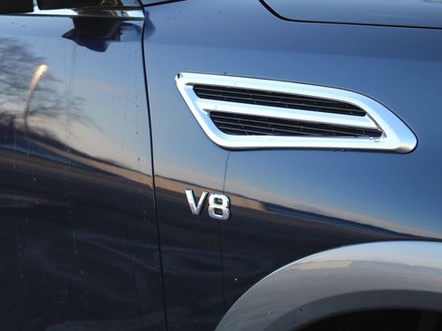 Used 2017 Nissan Armada SL image 39