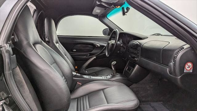 Used 2001 Porsche Boxster RWD image 14
