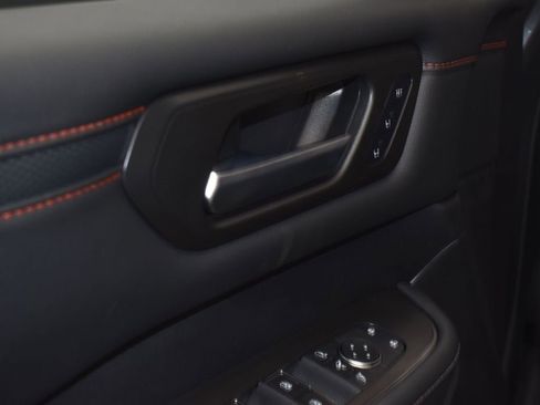 New 2026 Nissan Armada PRO-4X w/ Captain's Chari Seat Package image 17