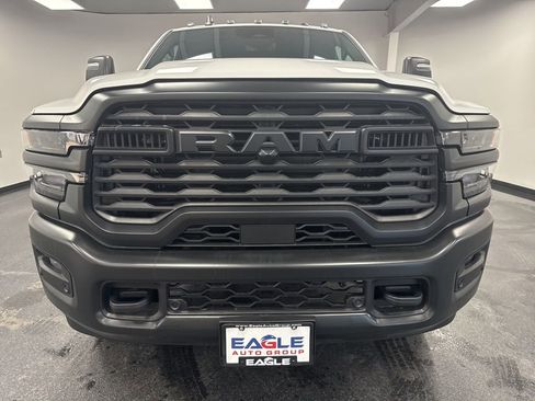 New 2026 RAM 3500 Tradesman AWD/4WD image 4