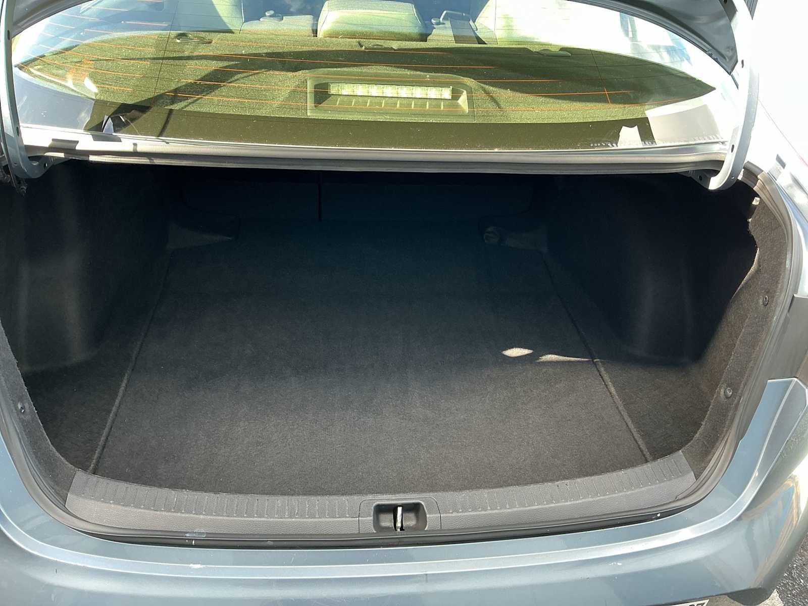 Used 2024 Toyota Corolla LE FWD image 23