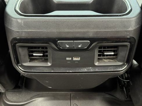 Used 2024 GMC Sierra 1500 AT4 w/ AT4 Premium Package AWD/4WD image 31