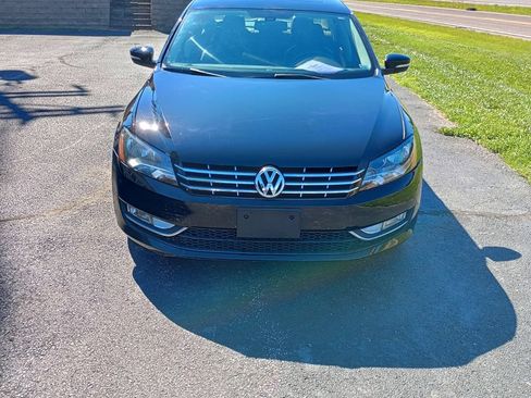 Used 2013 Volkswagen Passat 2.5 SEL Premium FWD image 8
