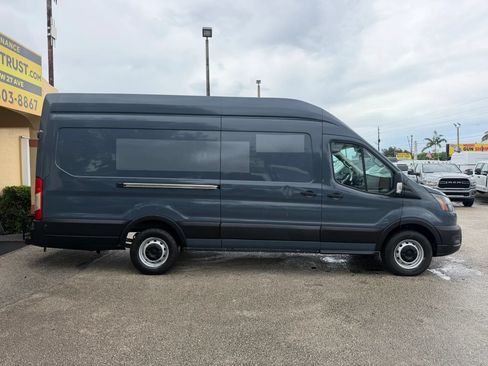 Used 2020 Ford Transit 250 148 High Roof Extended RWD image 7