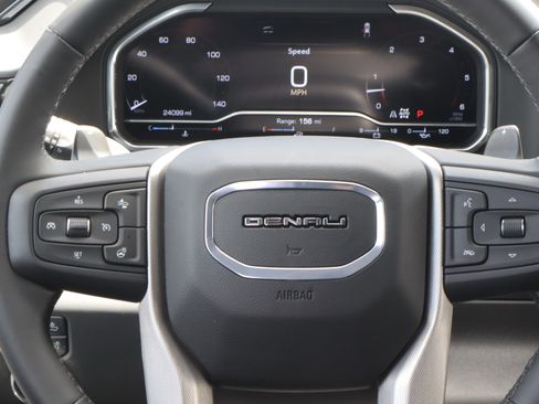 Used 2024 GMC Sierra 1500 Denali w/ Denali Reserve Package AWD/4WD image 14