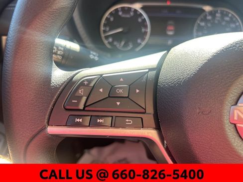 Used 2025 Nissan Sentra SV FWD image 15
