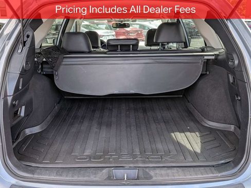 Used 2016 Subaru Outback 2.5i Limited AWD/4WD image 13