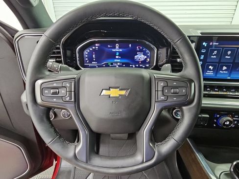 Used 2025 Chevrolet Silverado 1500 High Country AWD/4WD image 25