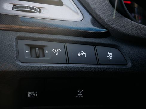 Used 2004 Toyota RAV4 4WD image 57