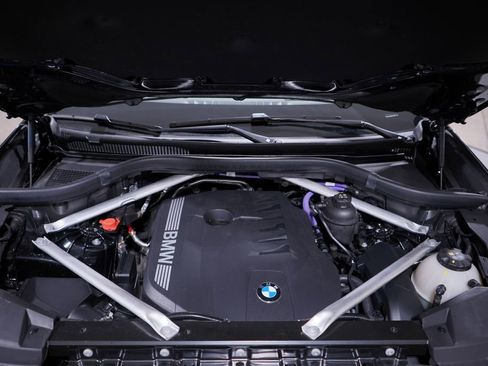 Used 2024 BMW X6 xDrive40i w/ Executive Package image 20