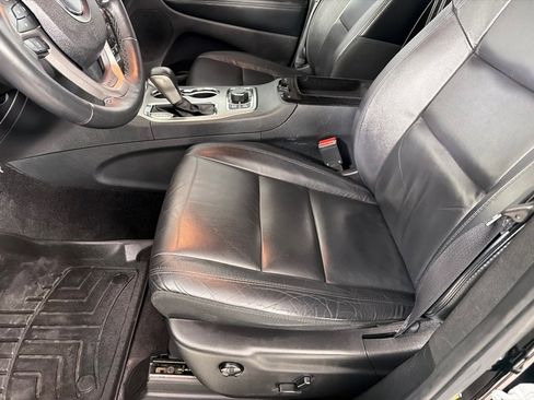 Used 2018 Jeep Grand Cherokee Limited image 12