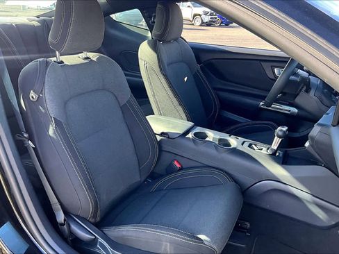 Used 2025 Ford Mustang Coupe image 7