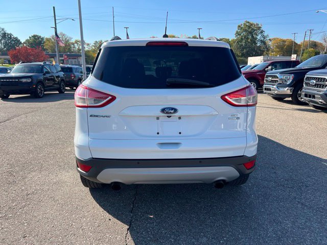 Used 2016 Ford Escape SE w/ Equipment Group 201A AWD/4WD image 5