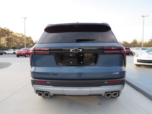New 2026 Chevrolet Traverse Z71 AWD/4WD image 4