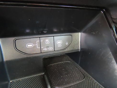 Used 2025 Kia Sorento SX AWD/4WD image 26
