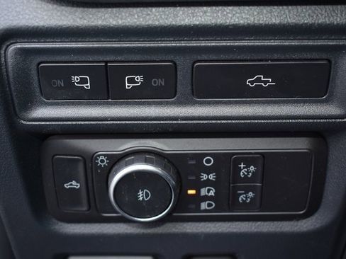 Used 2022 Ford F150 Lariat w/ Equipment Group 502A High image 18