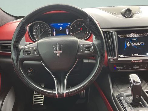Used 2019 Maserati Levante GTS AWD/4WD image 13
