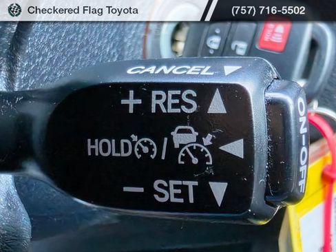 Used 2019 Toyota Tacoma SR w/ SR Convenience Package RWD image 16