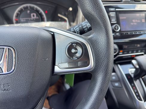 Used 2019 Honda CR-V LX image 18