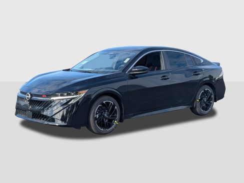 New 2026 Nissan Sentra SR image 1