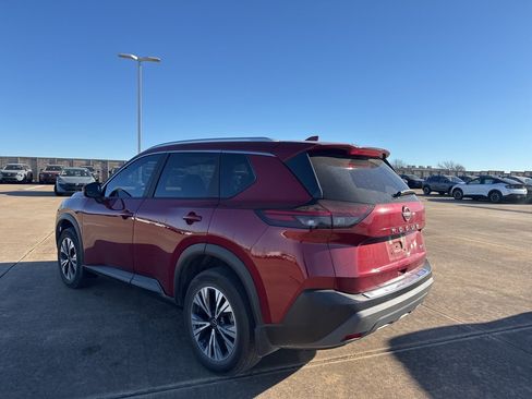 Certified 2023 Nissan Rogue SV w/ SV Premium Package image 5
