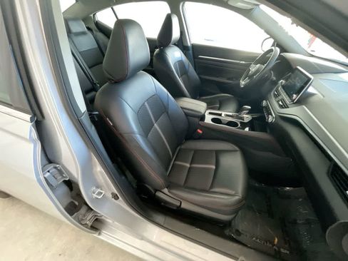 Used 2023 Nissan Altima 2.5 SR image 23