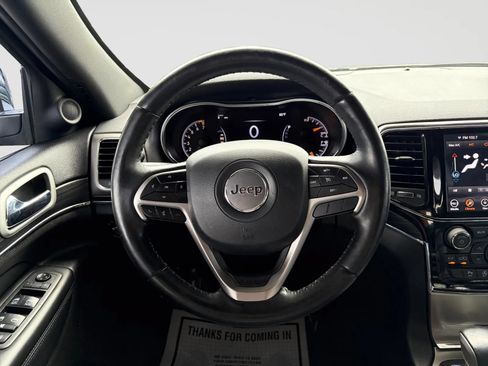 Used 2020 Jeep Grand Cherokee Limited AWD/4WD image 29