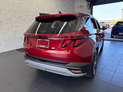 Used 2025 Hyundai Tucson SEL FWD image 7