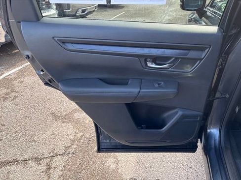 Used 2025 Honda CR-V LX image 20