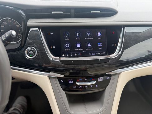 Used 2020 Cadillac XT6 Premium Luxury image 21